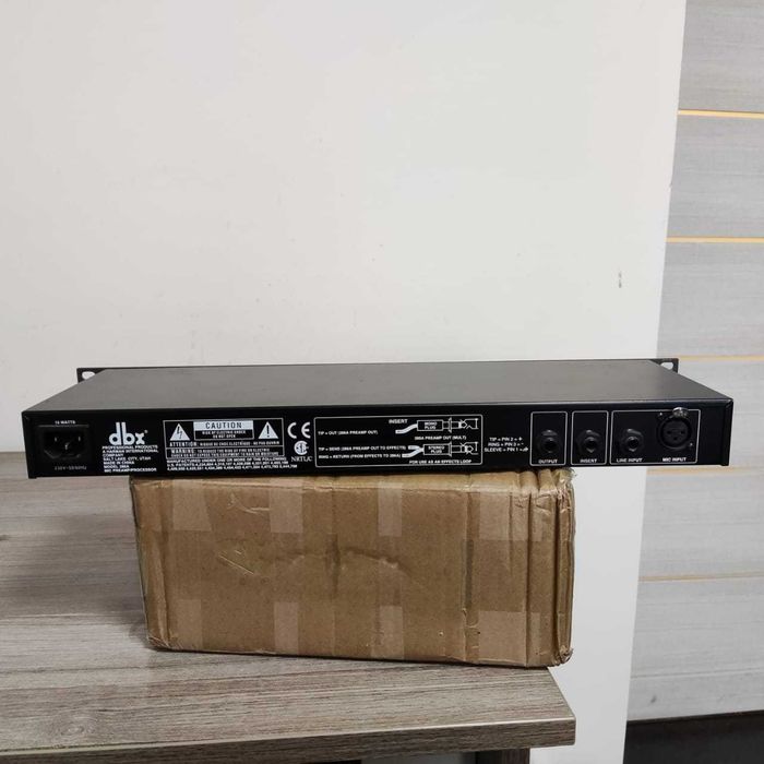Предусилитель DBX 286A