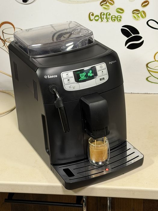Кафемашина кафе автомат Saeco INTELİA с гаранция