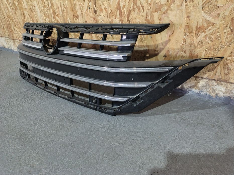 Grila Radiator VW Arteon R-line  facelift an 2020-2024