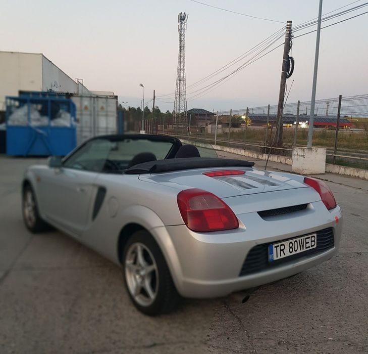 TOYOTA MR2 2001 — imagine 5