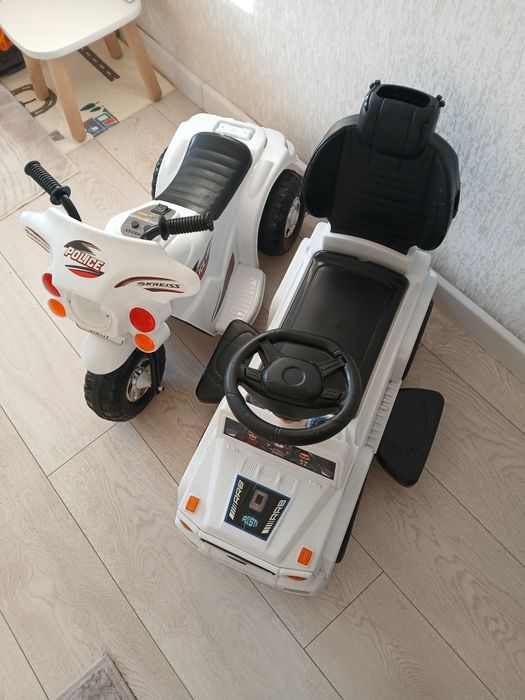Продам машинку и мотоцикл