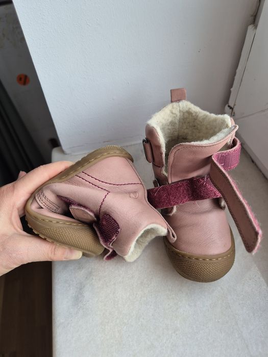 Ghete Naturino piele si lana marimea 24