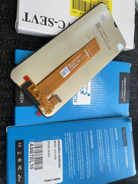 Display pentru Samsung A12 A10 M10 A11 A21S A20e A20S A13 A51 A71