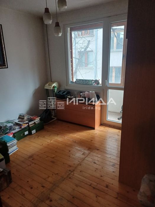 Тристаен апартамент с гараж в кв. Лозенец