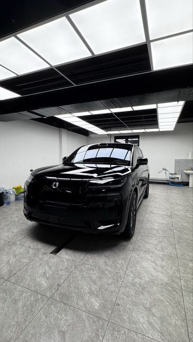 Антигравийная плёнка для защиты автомобиля