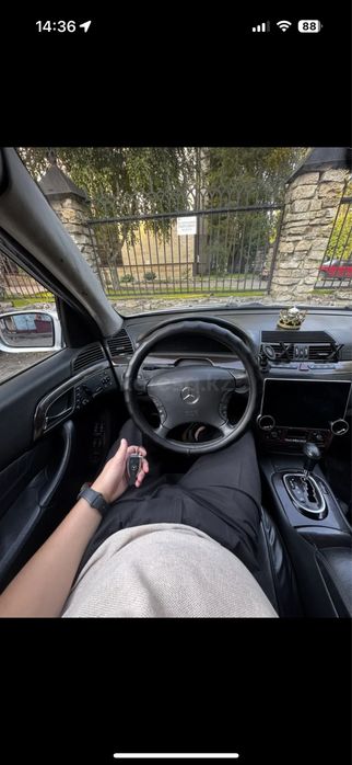 Продам мерседес 220