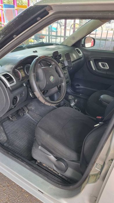 SKODA Fabia 2008 — imagine 5