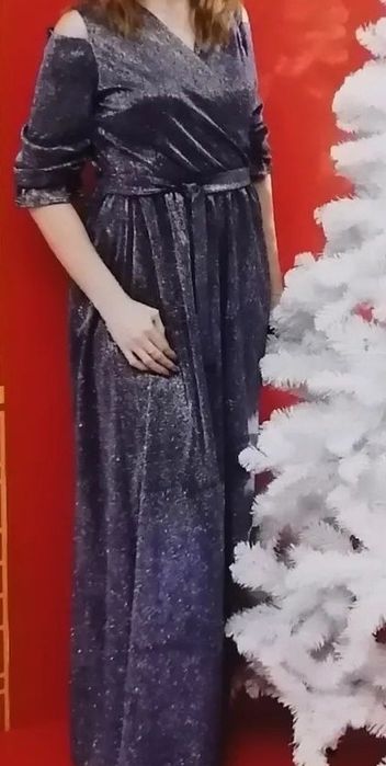 Продам вечерние платья