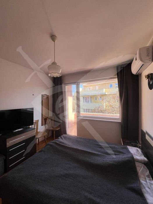 Дава се под наем Многостаен апартамент в Пловдив, Младежки Хълм - 118 кв.м за 548.25 € - Снимка #9