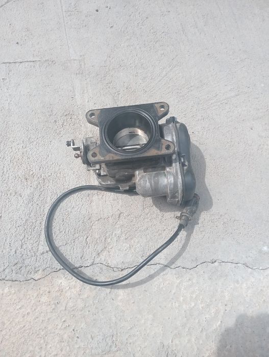 Дроссельная заслонка