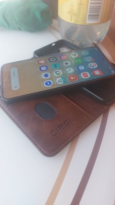 Vand telefon samsung s24