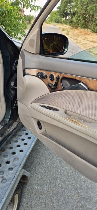 Mercedes W211  2.7цди на части