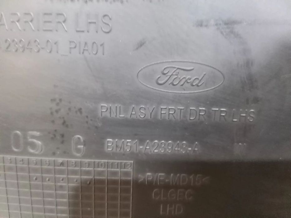 Fata tapiterie usa stanga fata ford focus 3 break bm51a23943a