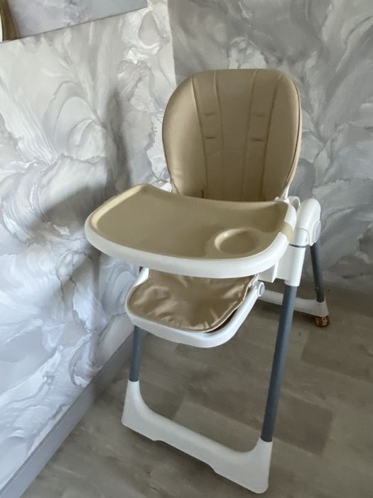Продам детский стульчик для кормления