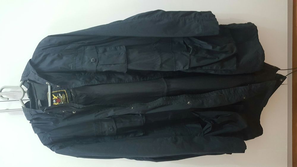 Geaca Zara impermeabila