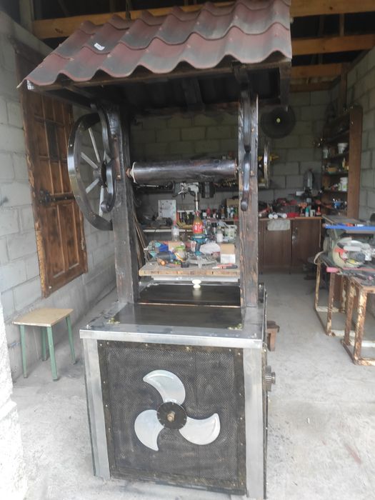 Декоративный колодец