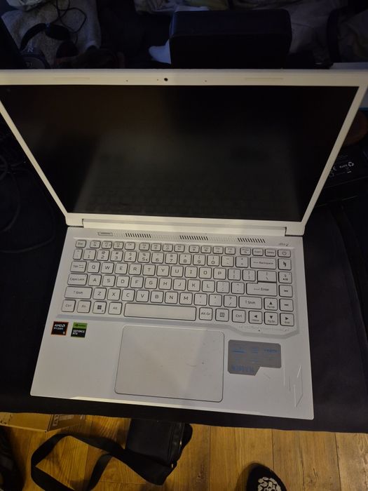 Acer Nitro V 14                             V