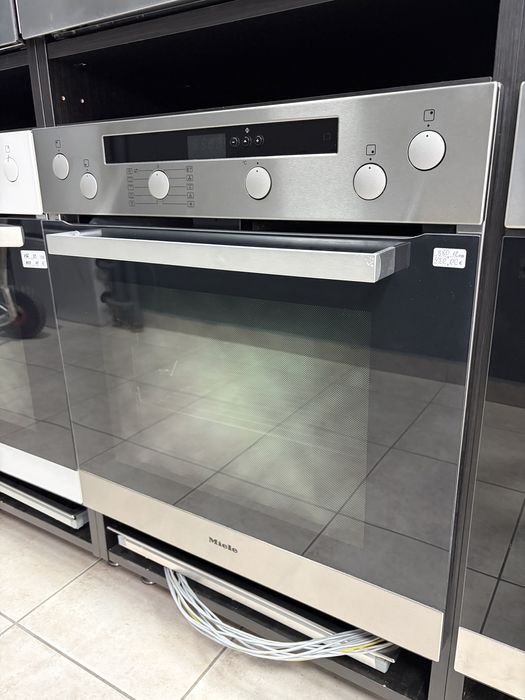 Miele H4418 EP Фурна за вграждане с керамичен плот с Пиролиза/24 мес гаранция