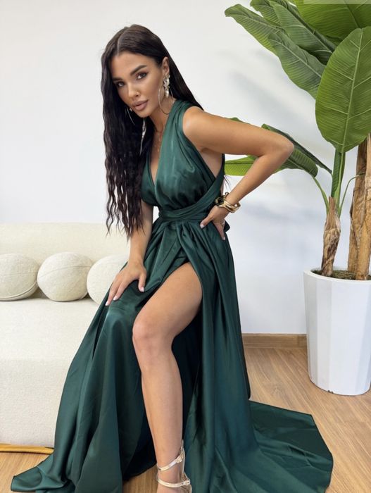 Официална рокля LBD