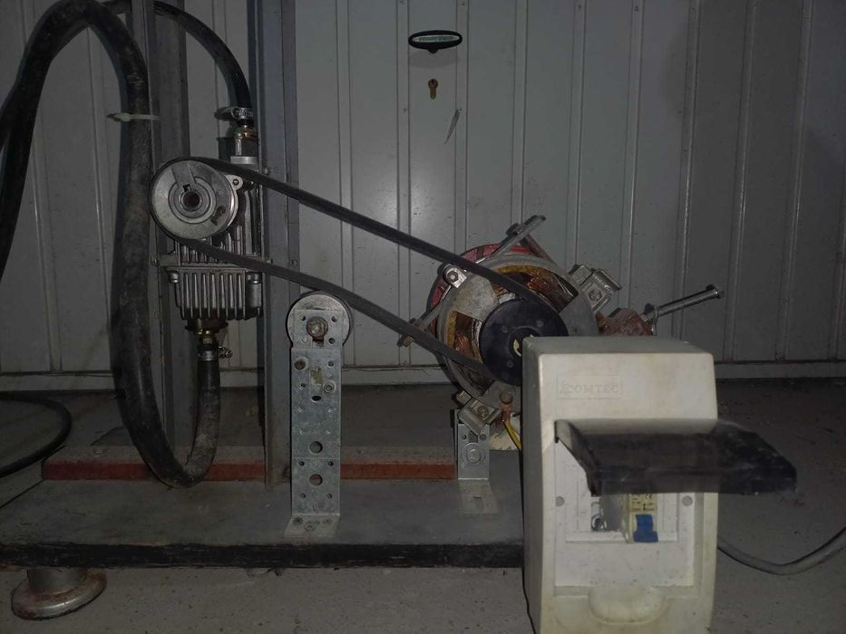 Pompa de extractie carburant din rezervor Benz.+Mot., autoamorsare