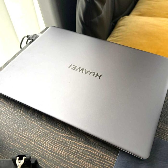 Huawei MateBook 14s (i5, 16GB RAM, 512GB SSD, Ecran Tactil) + Schimb cu MacBook Air M3 sau mai nou