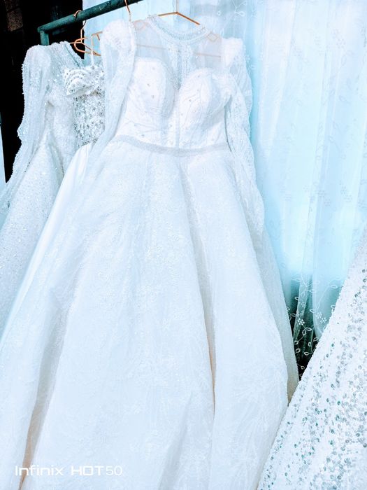 Sifatli Kelin koʻylaklar