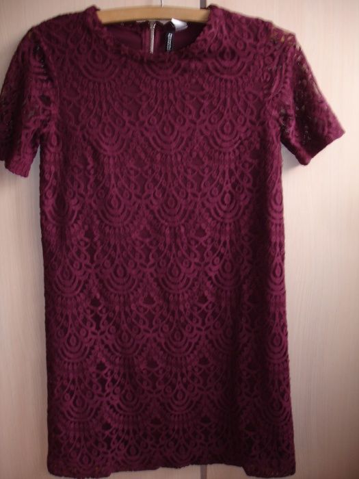 Лятна дамска рокля на Divided H&M размер M