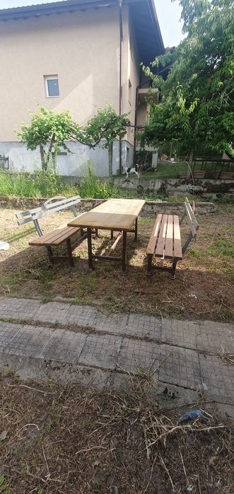Маса с две пейки железни 2м./0.7м. 6 комплекта