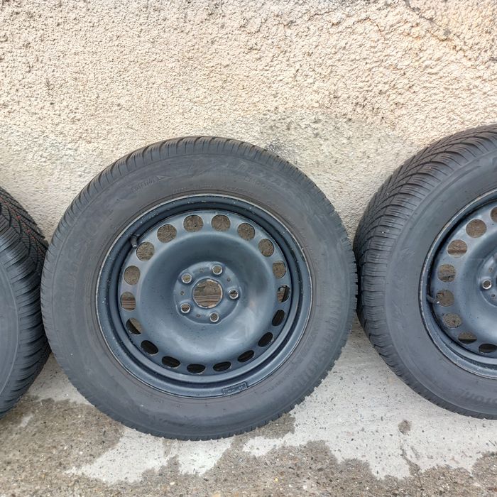 Jante 215 55 r16 cu Anvelope de iarnă Bridgestone noi