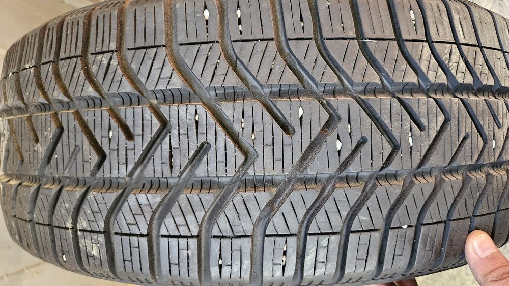 2бр гуми 205 55 16 пирели