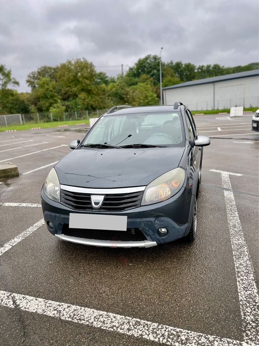 Vând Dacia Sandero Stepway 2010
