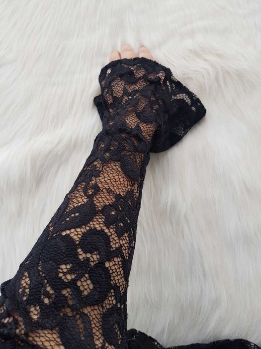 Дамска дантелена рокля размер С