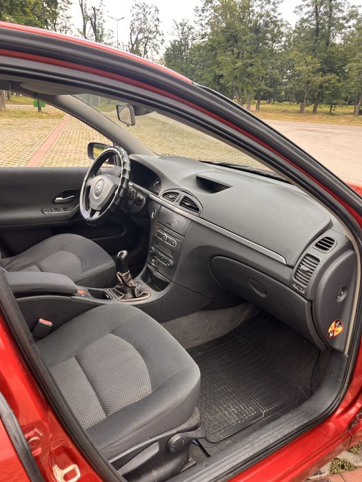 Renault laguna 2 facelift 1.6 16v