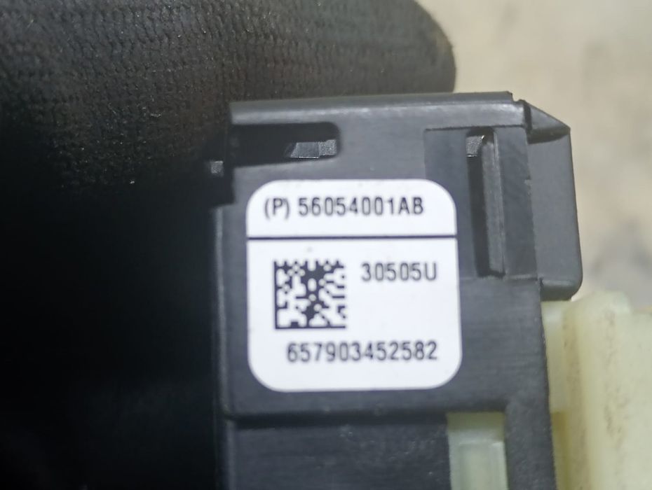 Switch frana 56054001AB Jeep Compass 1 (facelift) (2011 - 2013) 2.2 CRD