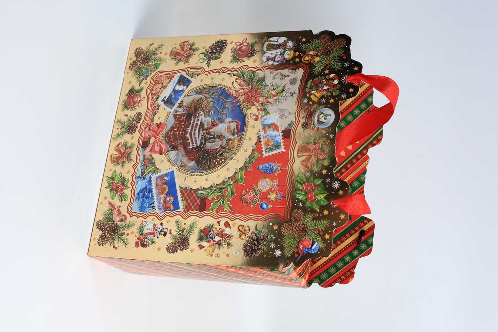 Коробки для новогодних подарков