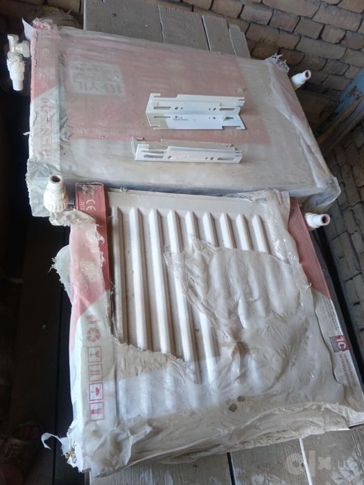 Алюминиевые радиаторы новые, 2 шт, 40х40 и 40х60