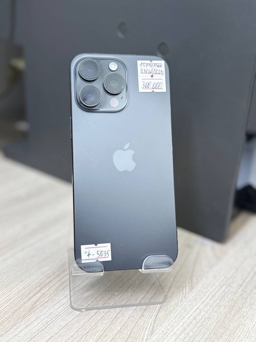 IPhone 15 pro max 256