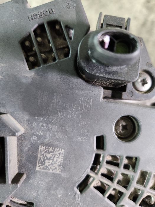 Алтернатор за Audi  2.0tdi