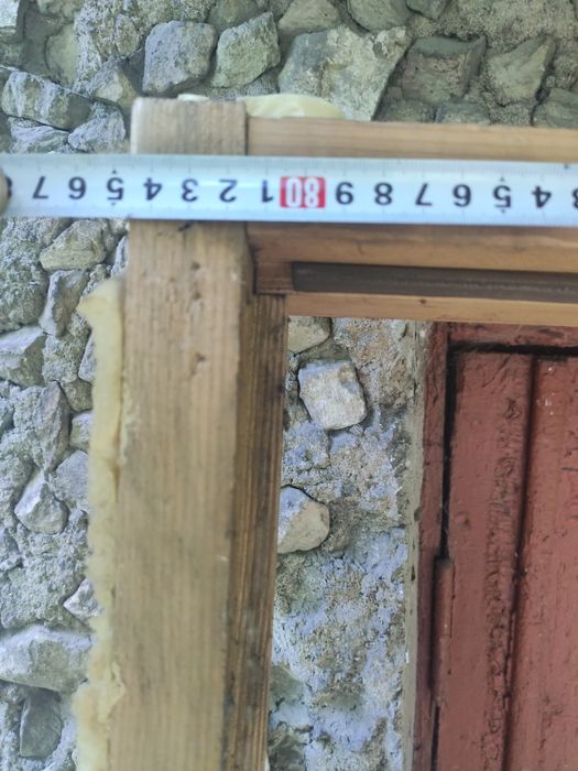 Деревянная дверь. Почти даром