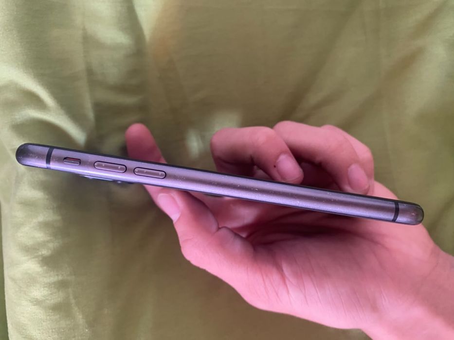 iPhone 11 64gb срочно