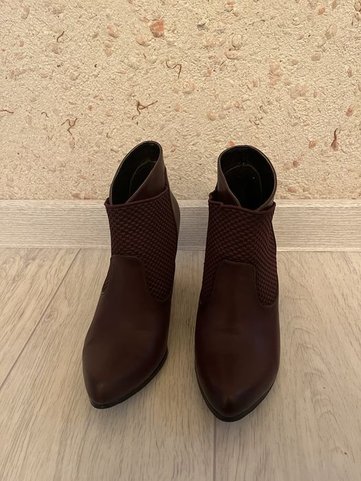 Продаю обувь осенний и летний