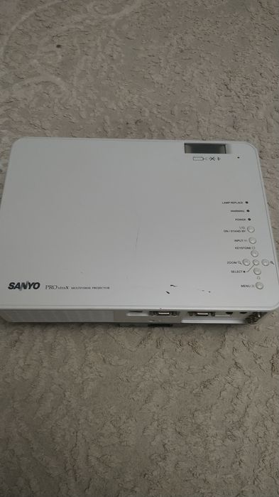 Проектор Sanyo PLC-XW55