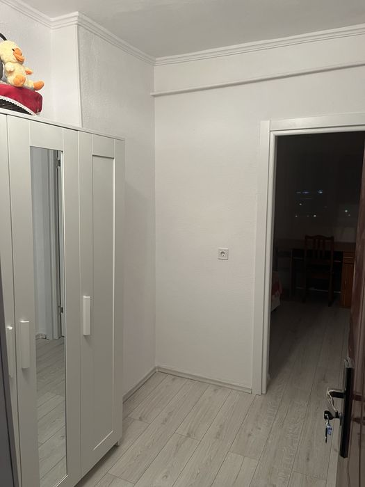 PROPRIETAR , inchiriez ap 2 camere 54 m, calea bascov( RAMADA)1400 ron