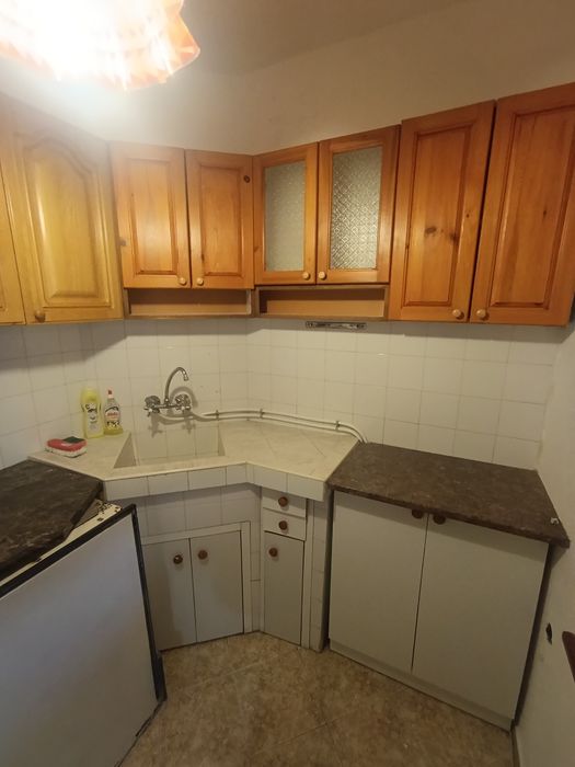 Дава се под наем Двустаен апартамент в Търговище, Вароша - 57 кв.м за 290.7 € - Снимка #1