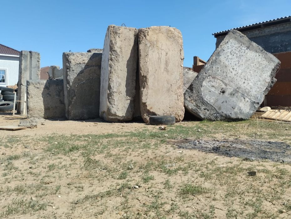 Панельный блок  стройтельный