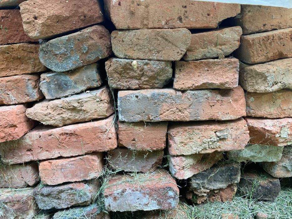 Donez cărămidă rezultată din demolări