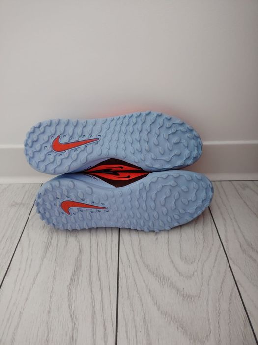 Nike Phantom 6 High Academy TF