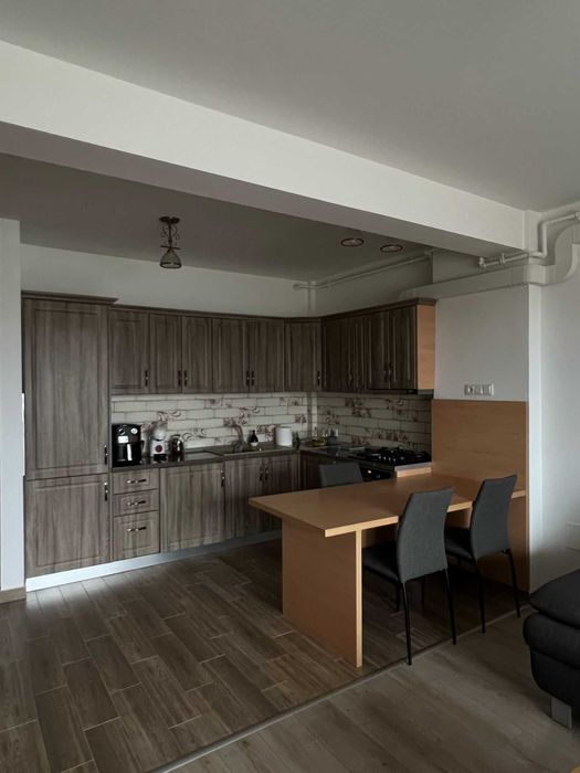 Apartament 2 camere de inchiriat