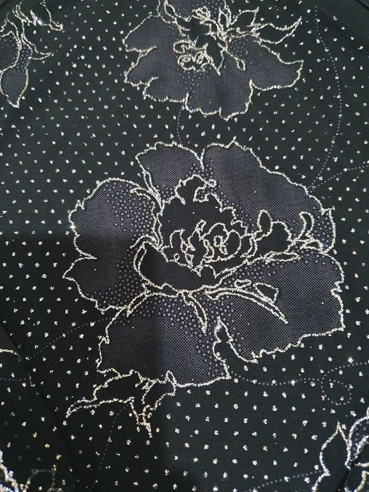 Хит цена! Черна блестяща рокля по тялото