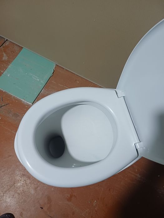 Унитазы в отличном состоянии